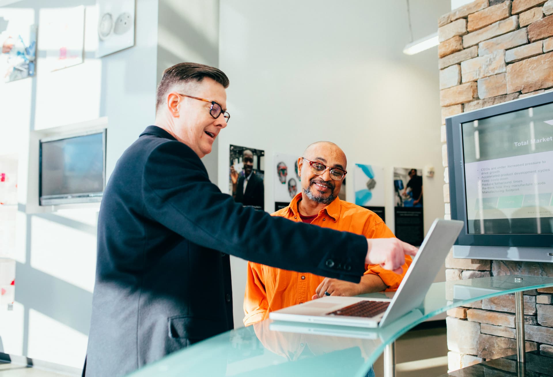 linkedin-sales-solutions-ydvdprpghv4-unsplash